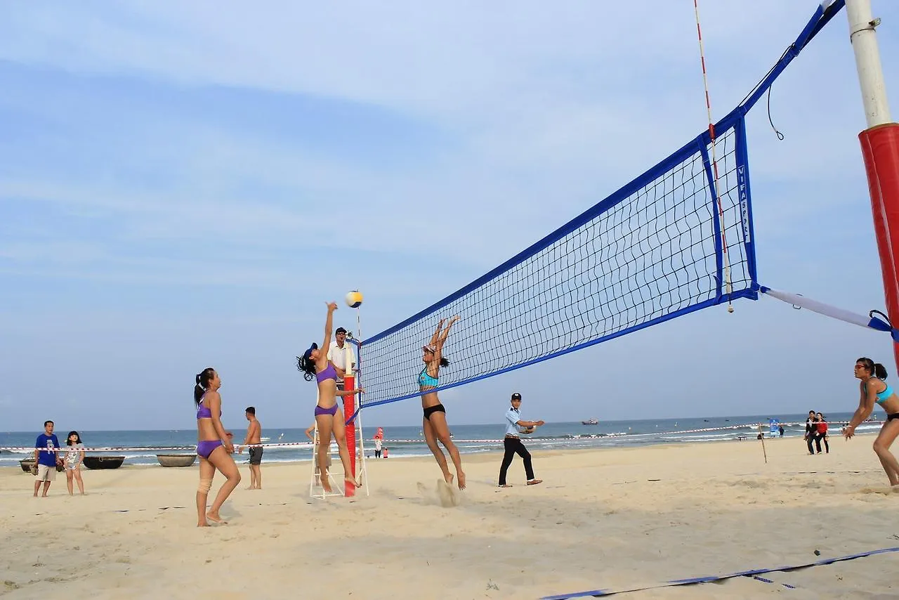 Glocal Beachside Hostel Da Nang 0*,  Vietnam