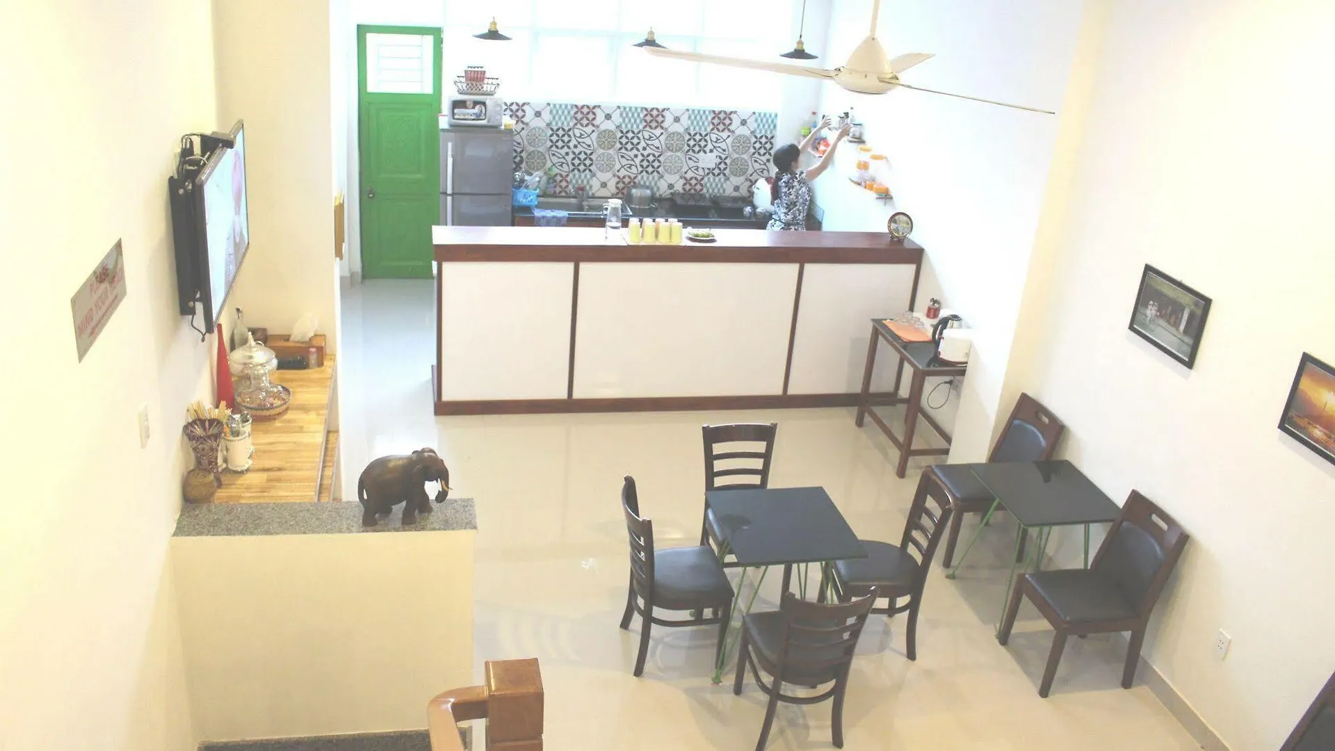 Glocal Beachside Hostel Da Nang