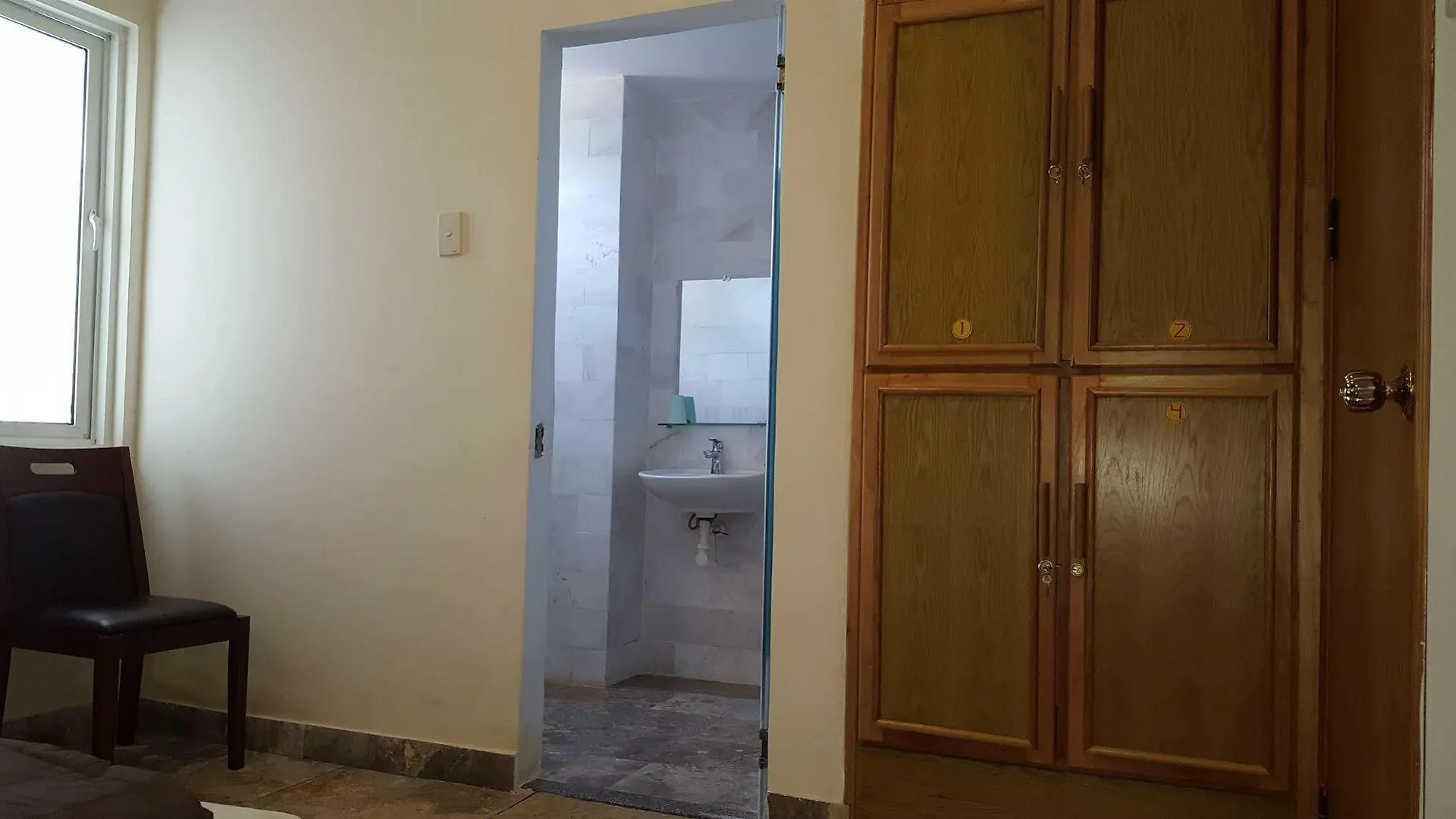 Glocal Beachside Hostel Da Nang Vietnam